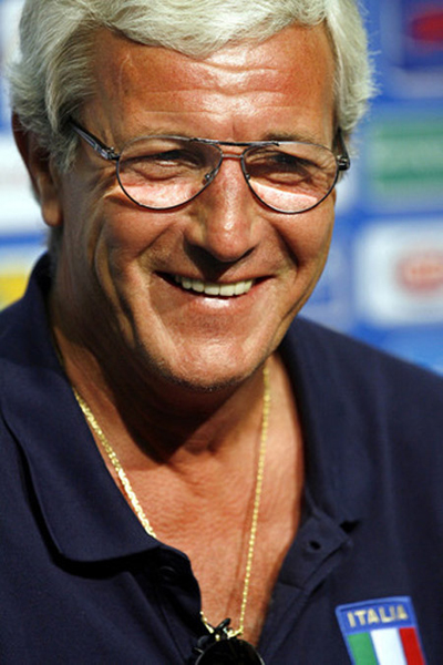 Mondiale 2006 (79).jpg - 20060705- Duisburg (GERMANIA) - SPR - MONDIALI: LIPPI, ORA COMPLETIAMO L'OPERA... . L'allenatore della Nazionale Marcello Lippi risponde alla domada di un giornalista durante la conferenza stmap che si è tenuta a Casa Azzurri.DANIEL DAL ZENNARO